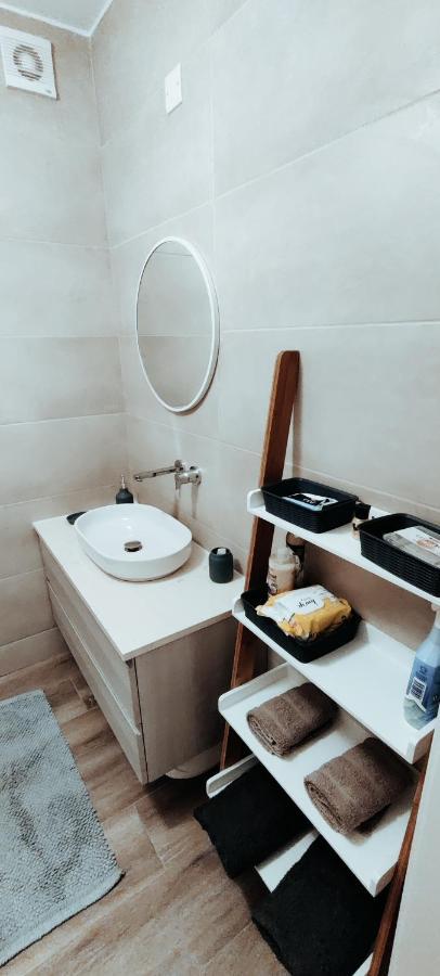 Getaway Suites Apartment Xlendi Exterior photo