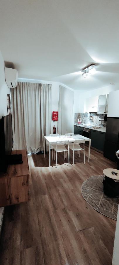 Getaway Suites Apartment Xlendi Exterior photo
